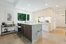 201 3590 W 39th Avenue, Vancouver, BC