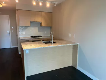 705 6180 Cooney Road, Richmond, BC, Richmond — Apartment/Condo for sale