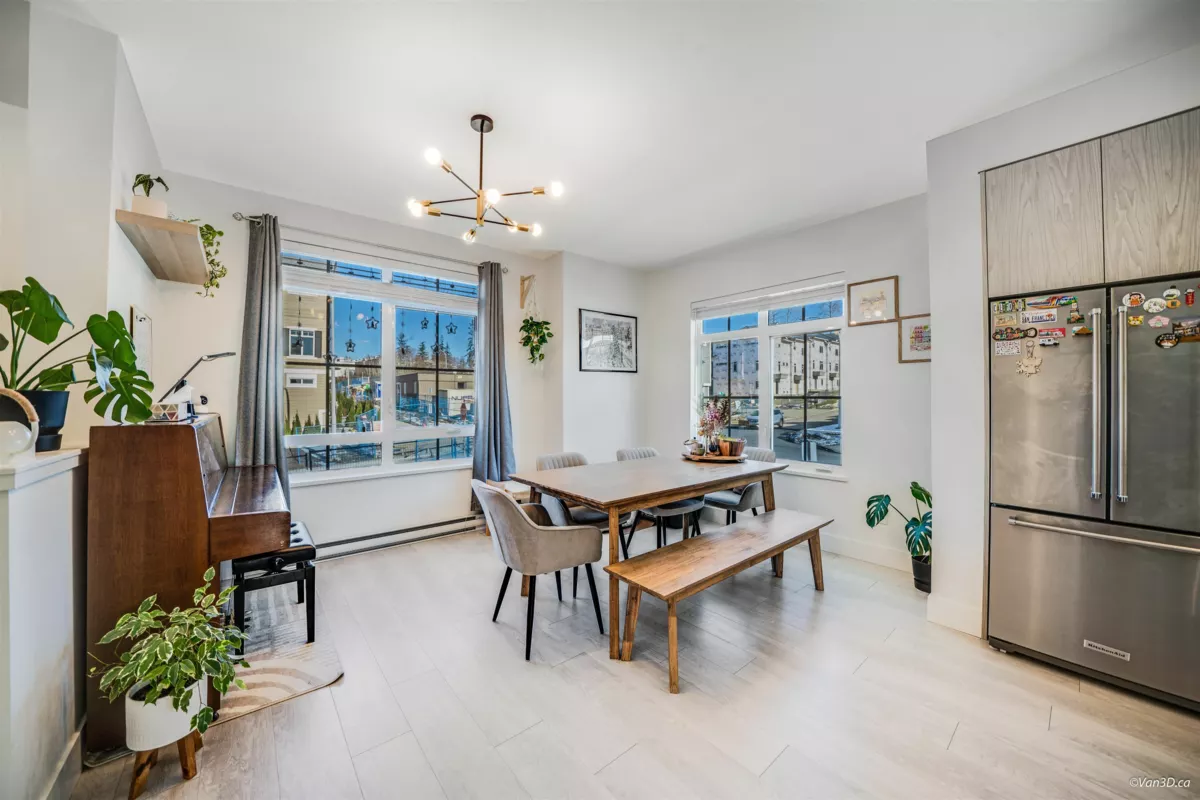 Breakfast Nook Photo of 82 2075 Oak Meadows Drive, Surrey, BC