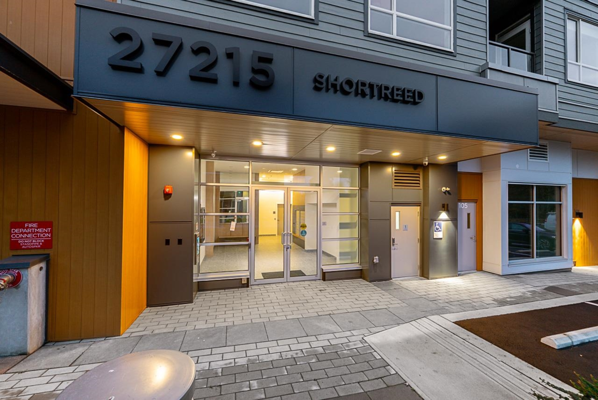 Dining Area Photo of 306 27215 Aldergrove Town Centre Drive, Langley, BC