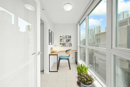 702 1199 Seymour Street, Vancouver, BC, Vancouver — Apartment/Condo for sale