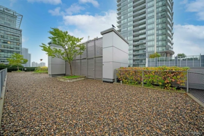 Outdoor Deck Photo of 1907 2008 Rosser Avenue, Burnaby, BC