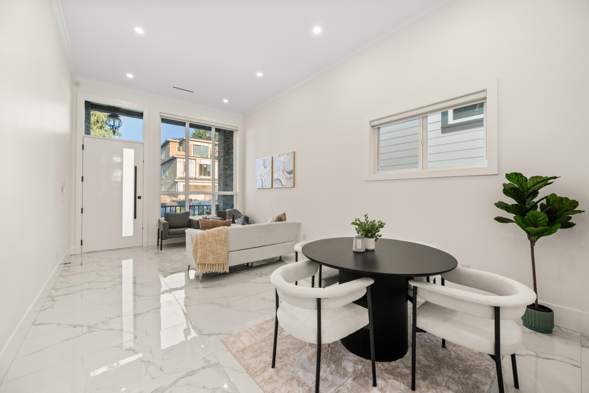 Living Room Photo of 11481 138a Street, Surrey, BC