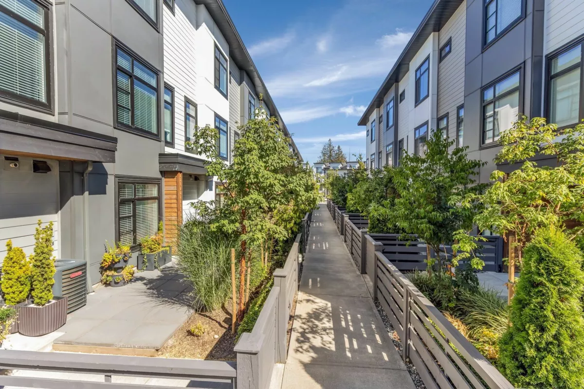 Backyard Photo of 21 7127 193a Street, Surrey, BC