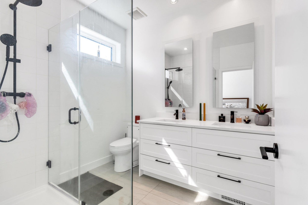 Bedroom 3 Photo of 21 7127 193a Street, Surrey, BC