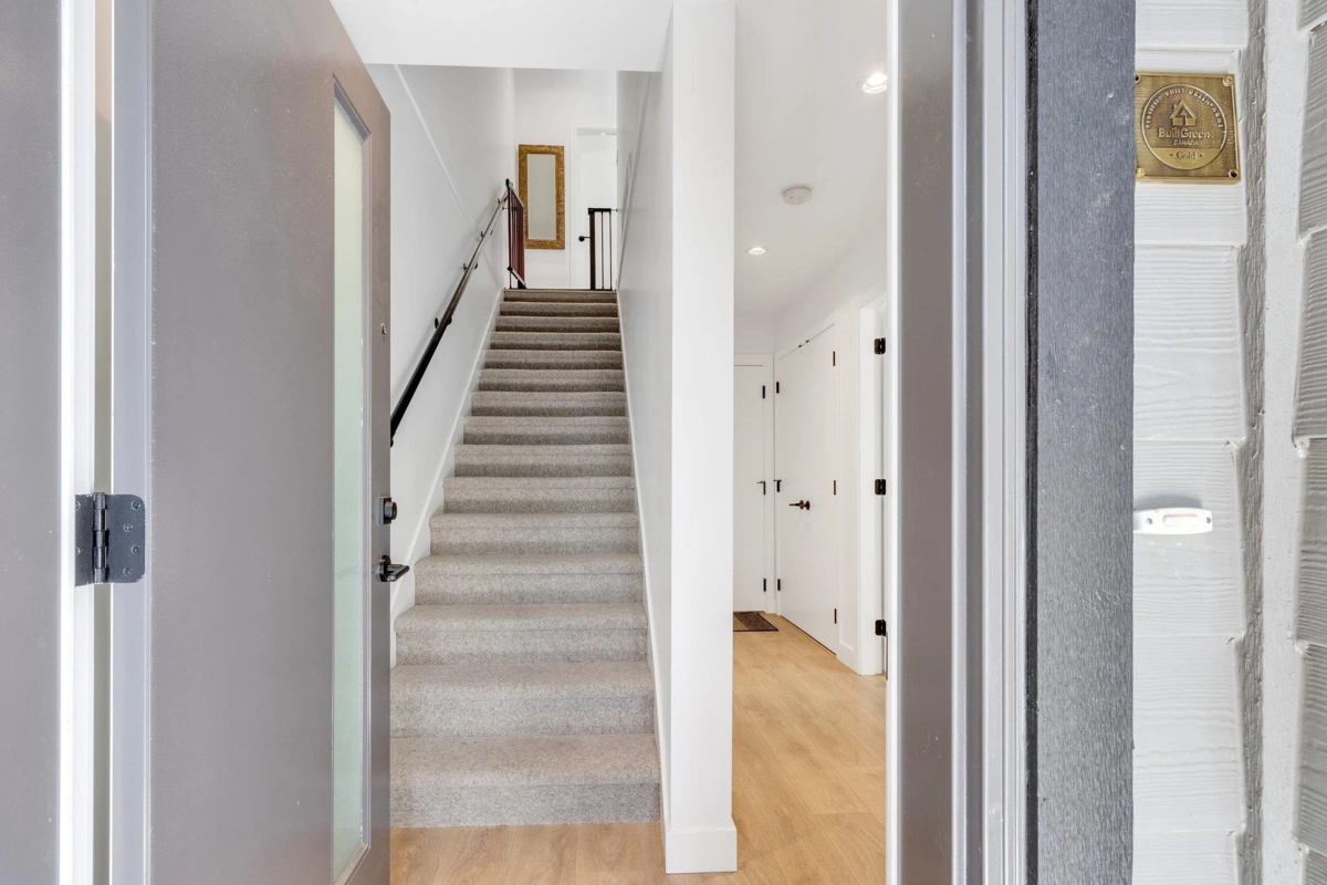 Hot Tub / Spa Photo of 21 7127 193a Street, Surrey, BC