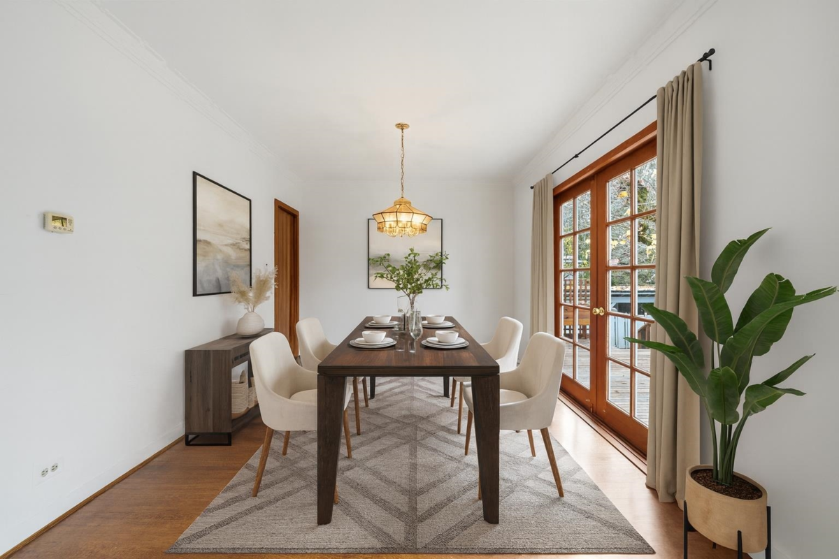 Kitchen Island Photo of 5761 Holland Street, Vancouver, BC