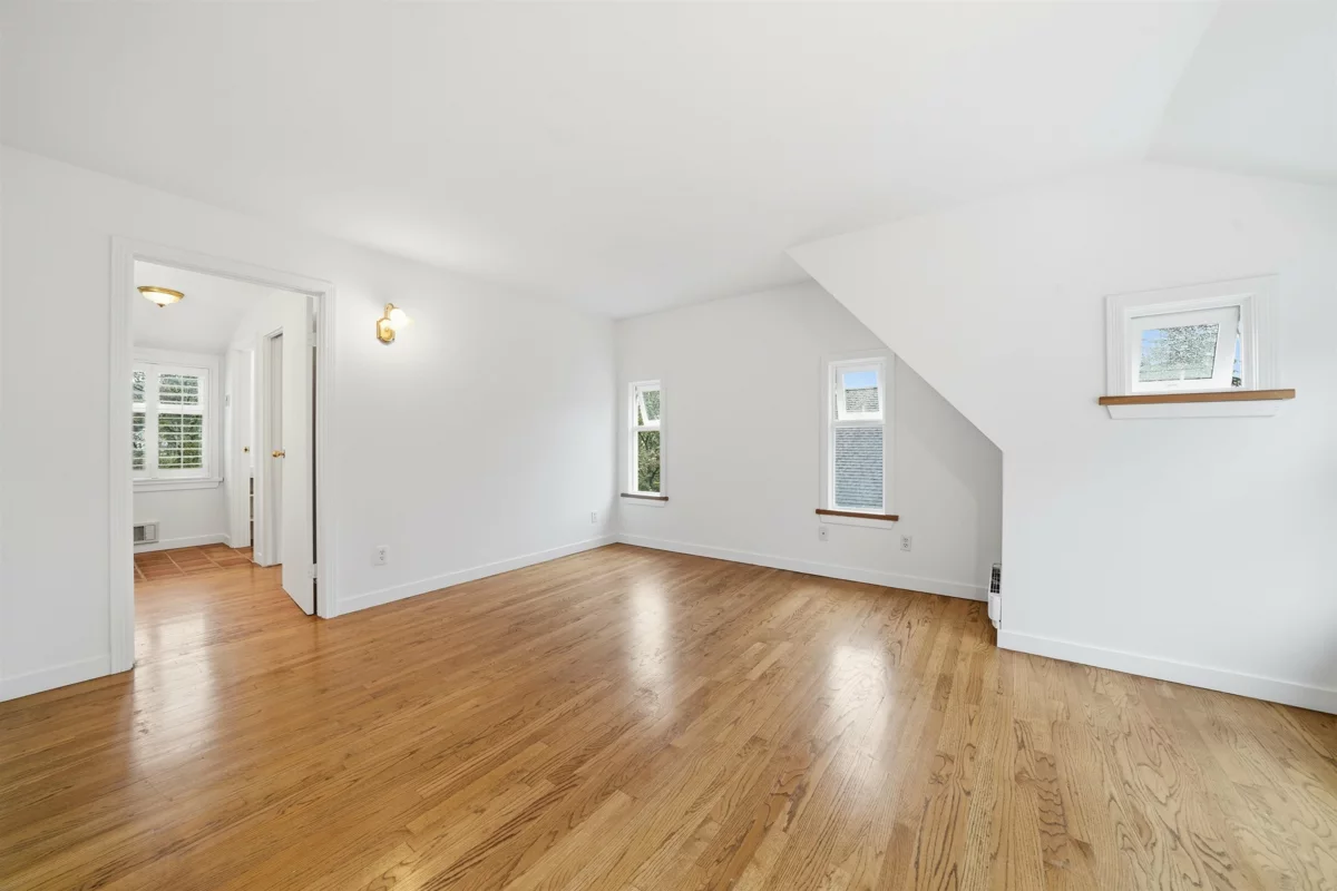 Laundry Room Photo of 5761 Holland Street, Vancouver, BC