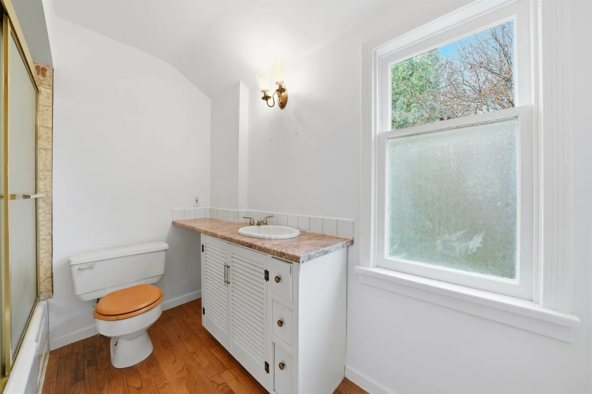 Outdoor Deck Photo of 5761 Holland Street, Vancouver, BC