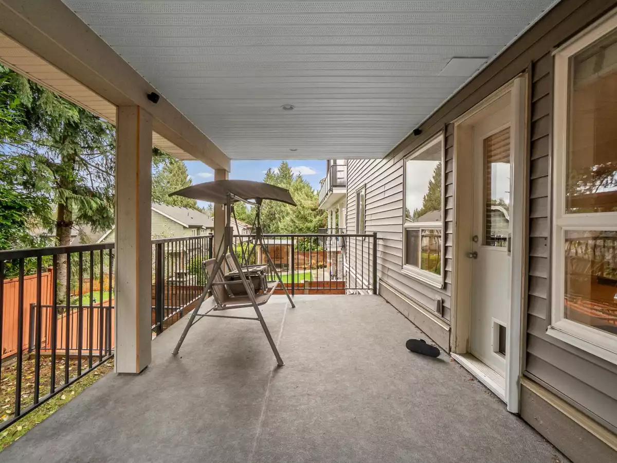 Front Yard Photo of 20723 46a Avenue, Langley, BC