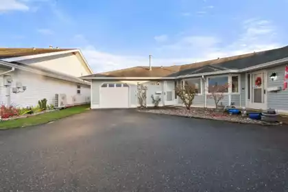 121 7610 Evans Road, Chilliwack, BC, Chilliwack — Half Duplex for sale