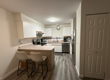 Primary Bathroom Photo of 103 8934 Mary Street, Chilliwack, BC