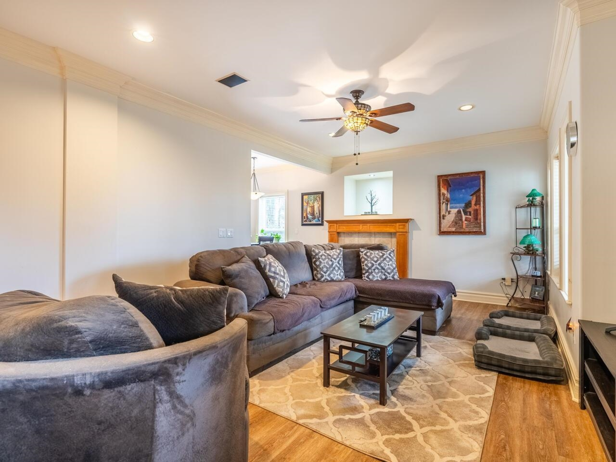 Kitchen Photo of 10419 Wiltshire Boulevard, Delta, BC