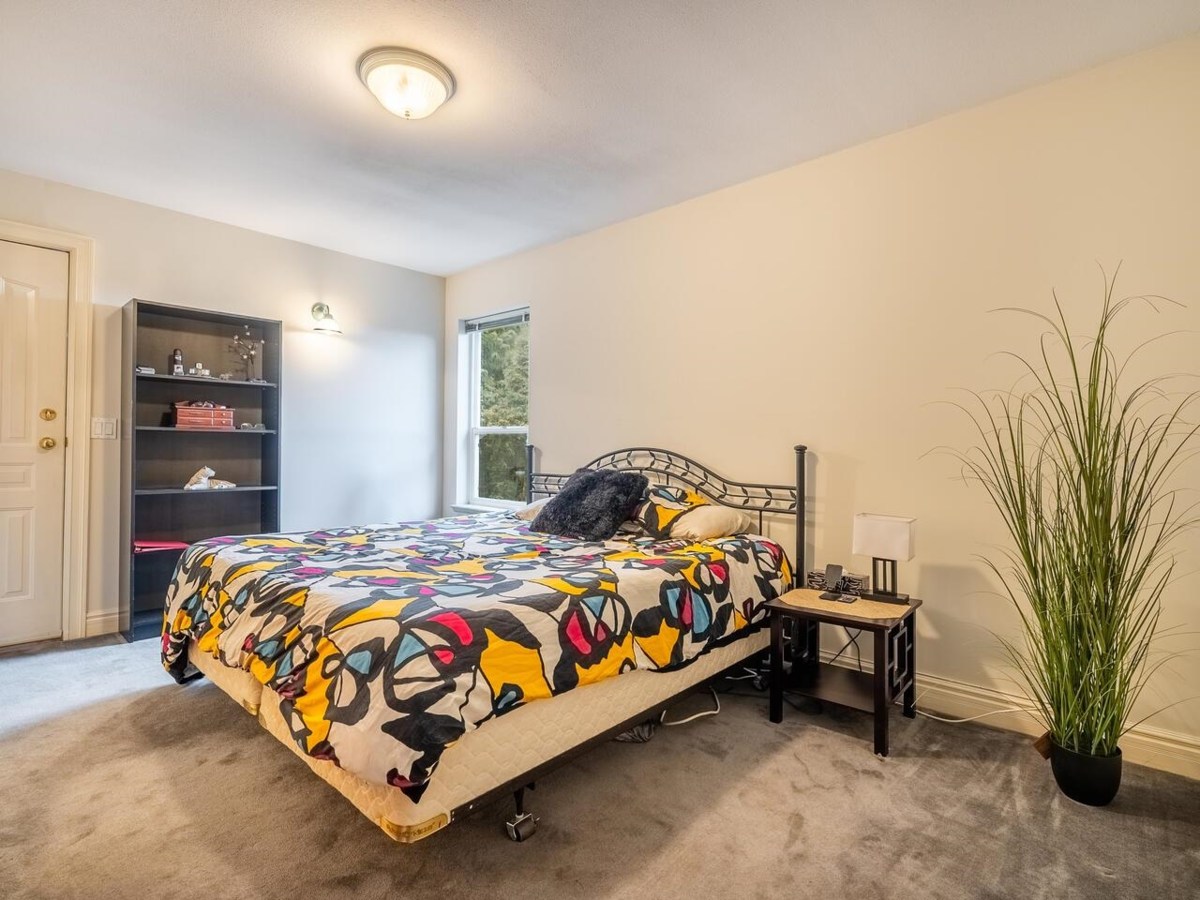 Mudroom Photo of 10419 Wiltshire Boulevard, Delta, BC