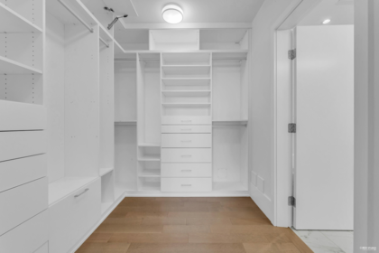 Hallway Photo of 3018 Burfield Place, West Vancouver, BC