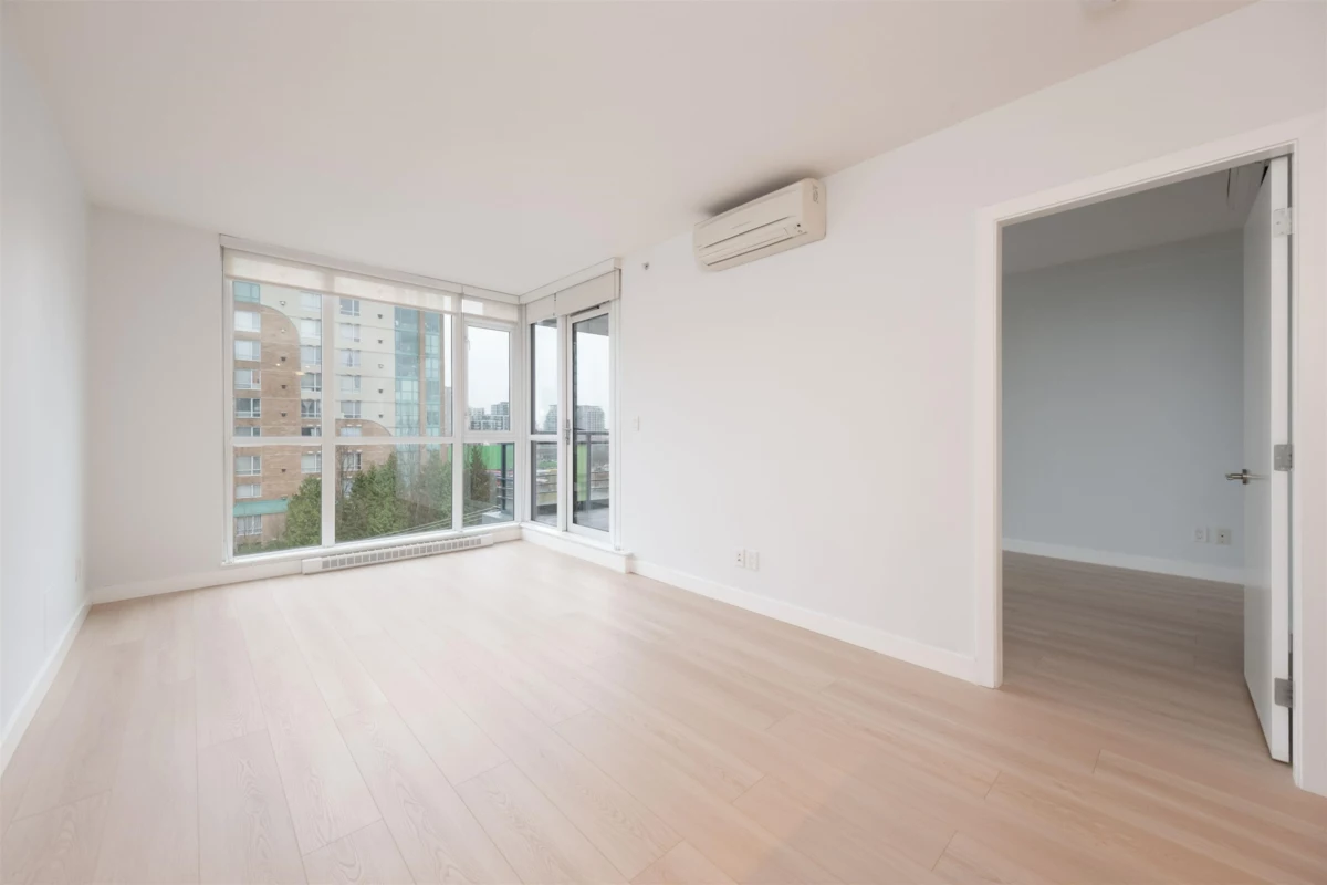 Breakfast Nook Photo of 803 6180 Cooney Road, Richmond, BC