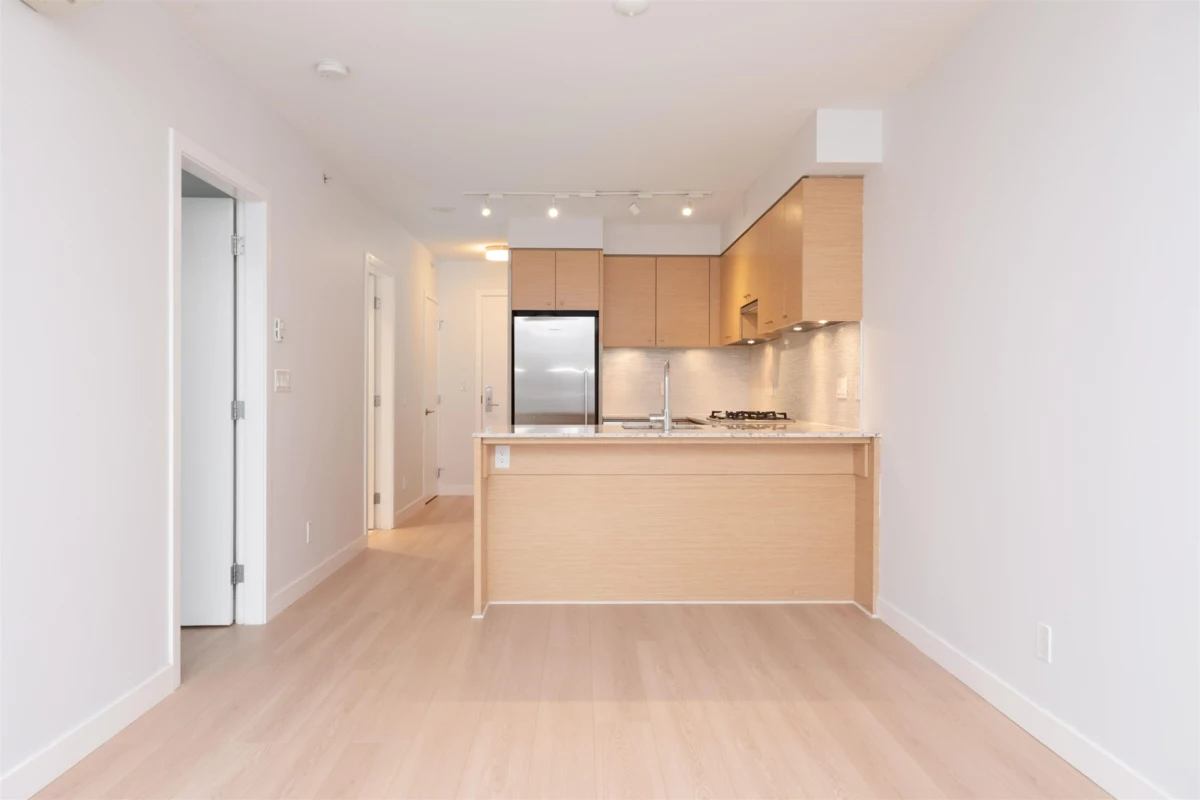 Kitchen Photo of 803 6180 Cooney Road, Richmond, BC