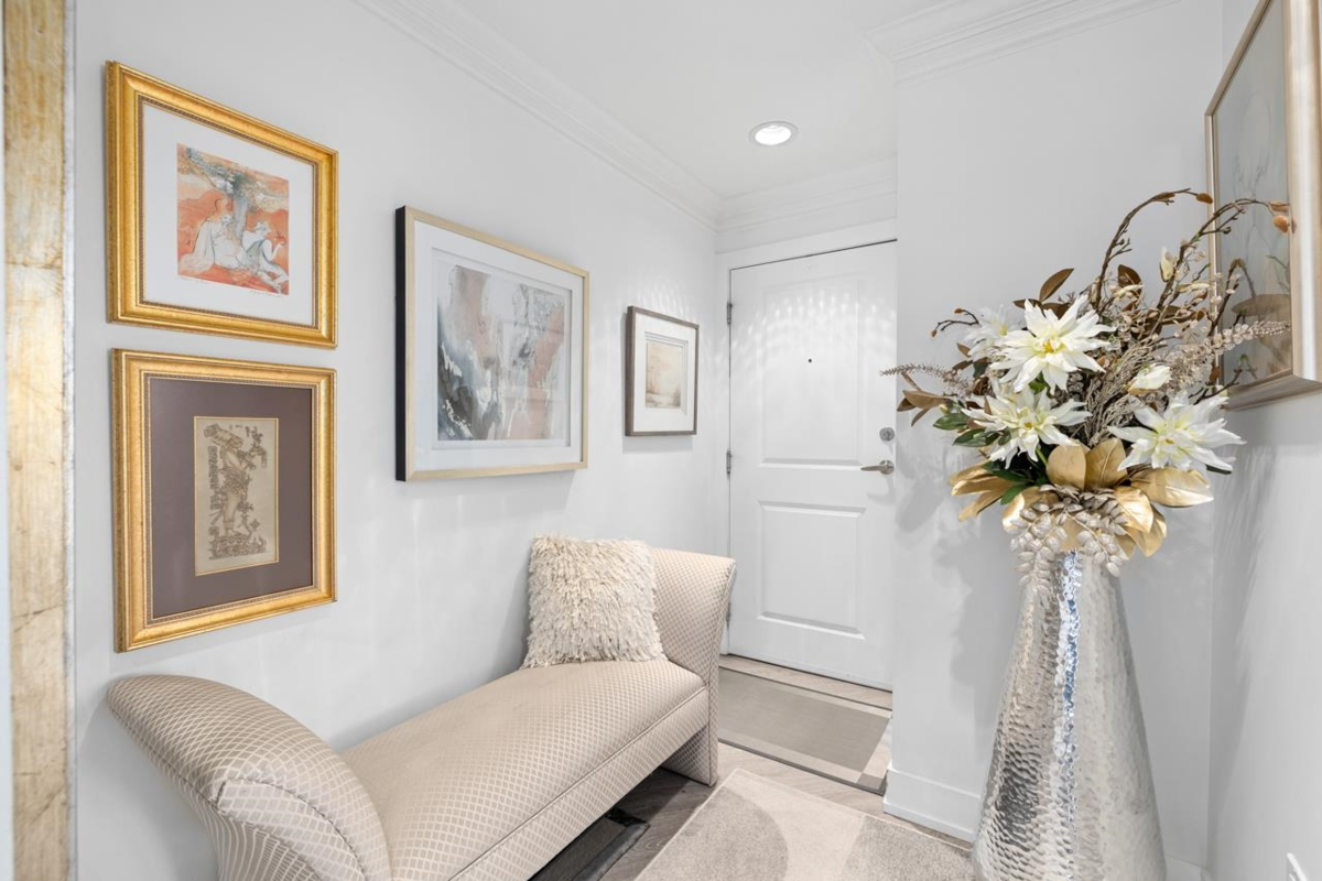 Basement Recreation Room Photo of 302 15392 16a Avenue, Surrey, BC