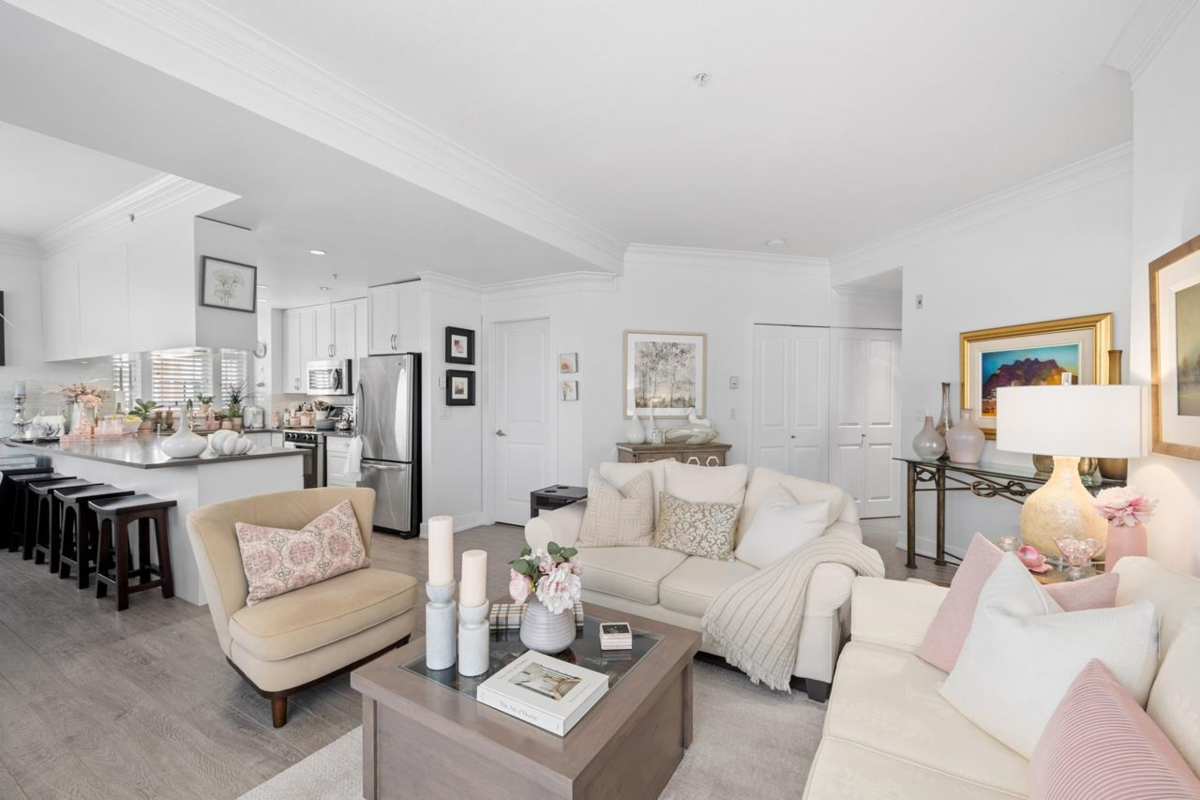 Pantry Photo of 302 15392 16a Avenue, Surrey, BC