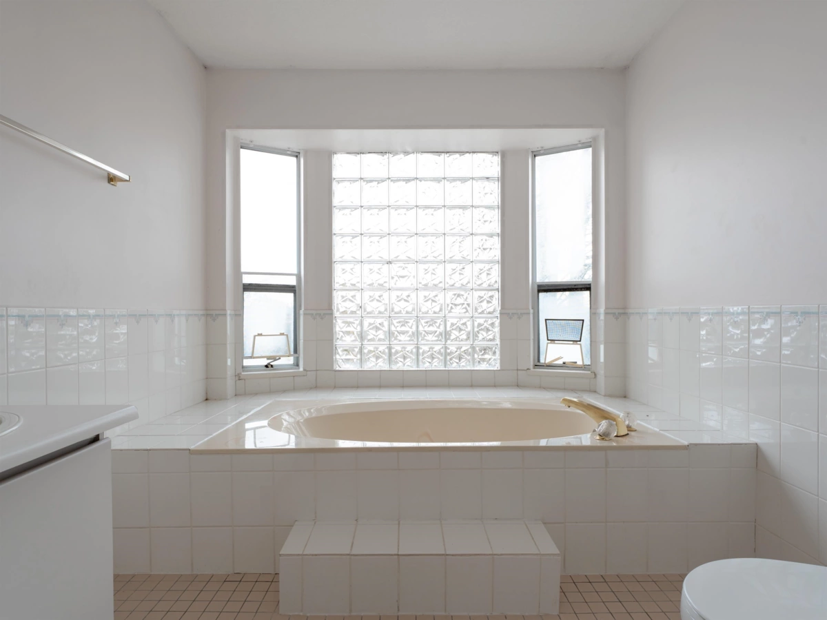 Entry Foyer Photo of 6788 London Drive, Delta, BC