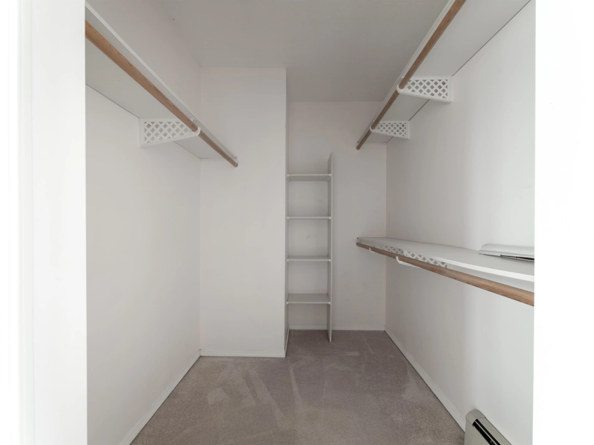 Laundry Room Photo of 6788 London Drive, Delta, BC