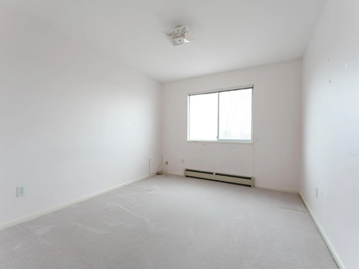 Staircase Photo of 6788 London Drive, Delta, BC