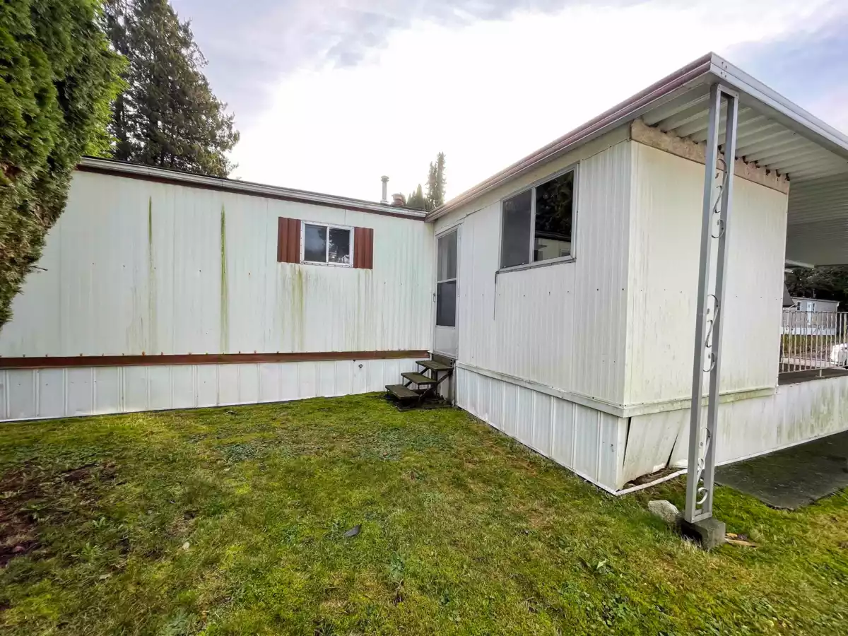 Bedroom 2 Photo of 53 7790 King George Boulevard, Surrey, BC
