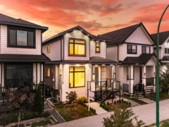 19433 70 Avenue, Surrey, BC