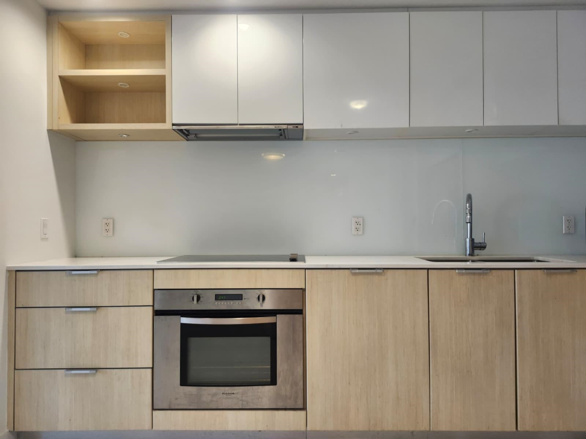 Primary Bedroom Photo of 313 111 E 3rd Street, North Vancouver, BC