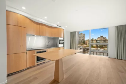 601 1568 Alberni Street, Vancouver, BC