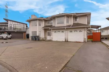 12526 75a Avenue, Surrey, BC, Surrey — Single Family Residence for sale