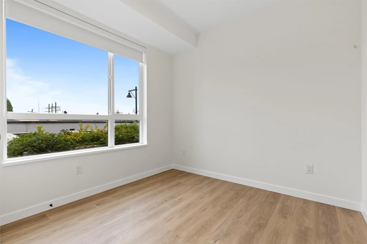 Bedroom 2 Photo of 214 27218 Aldergrove Town Center Drive, Langley, BC