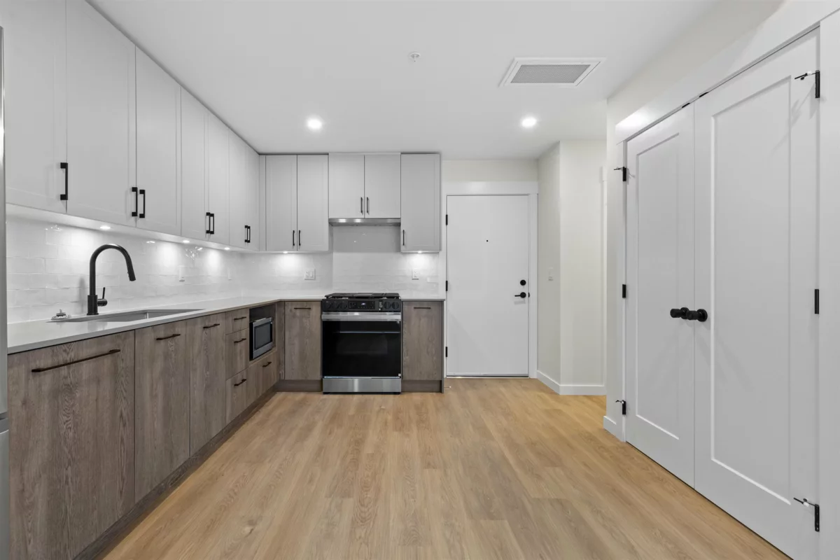 Dining Area Photo of 214 27218 Aldergrove Town Center Drive, Langley, BC