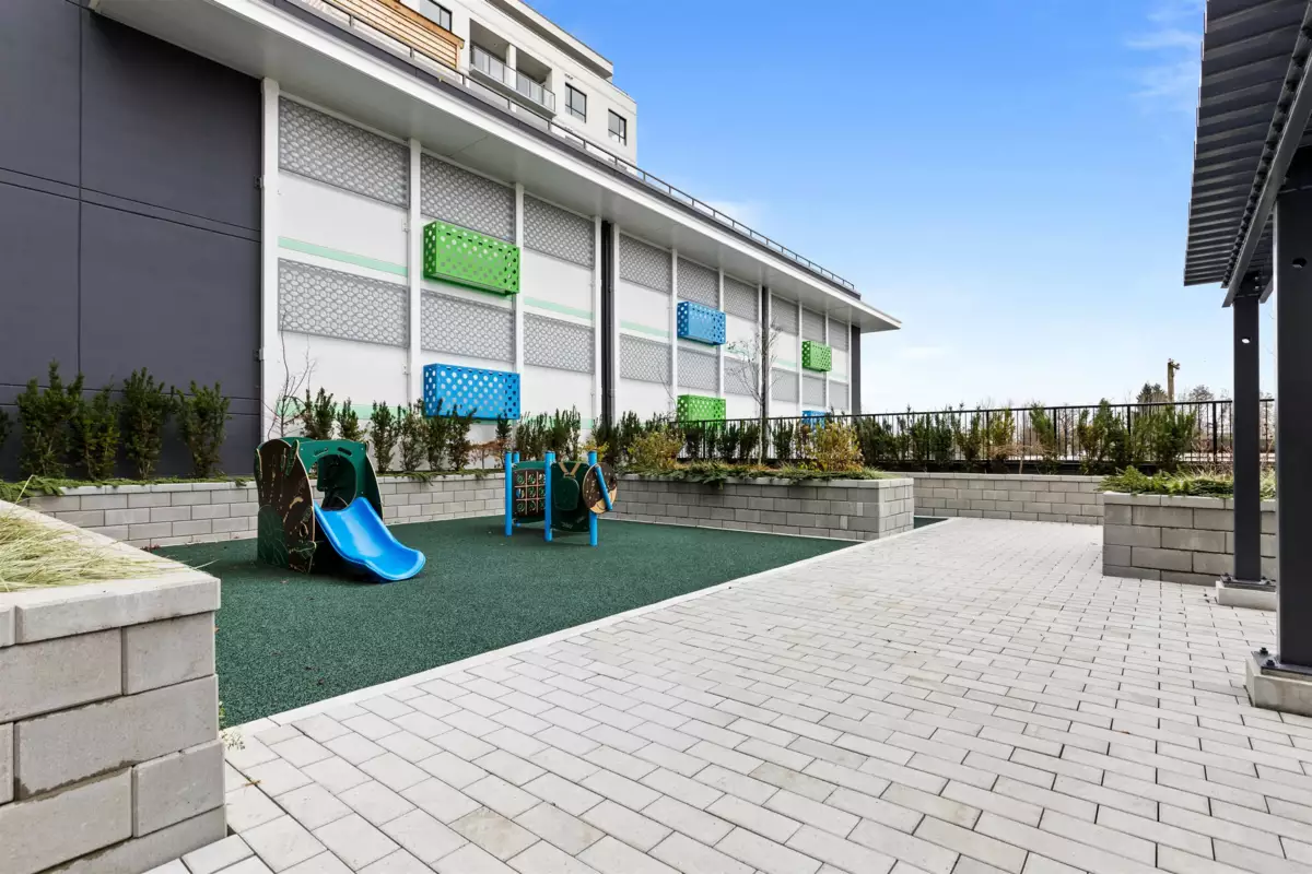 Loft / Bonus Room Photo of 214 27218 Aldergrove Town Center Drive, Langley, BC