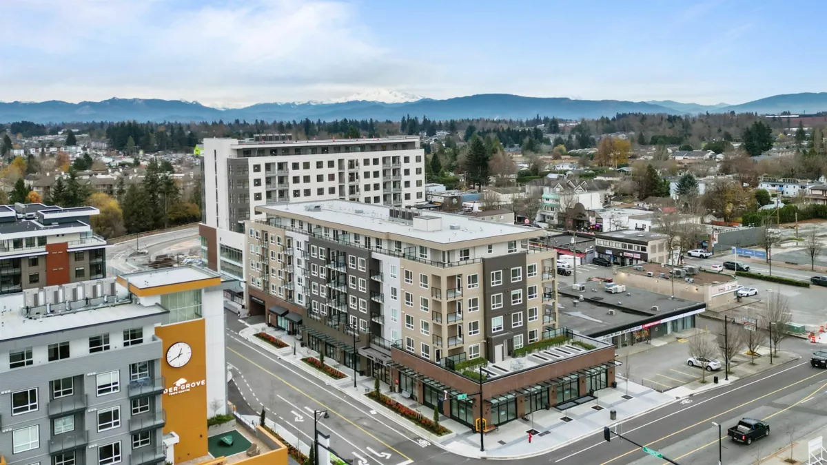 Mudroom Photo of 214 27218 Aldergrove Town Center Drive, Langley, BC