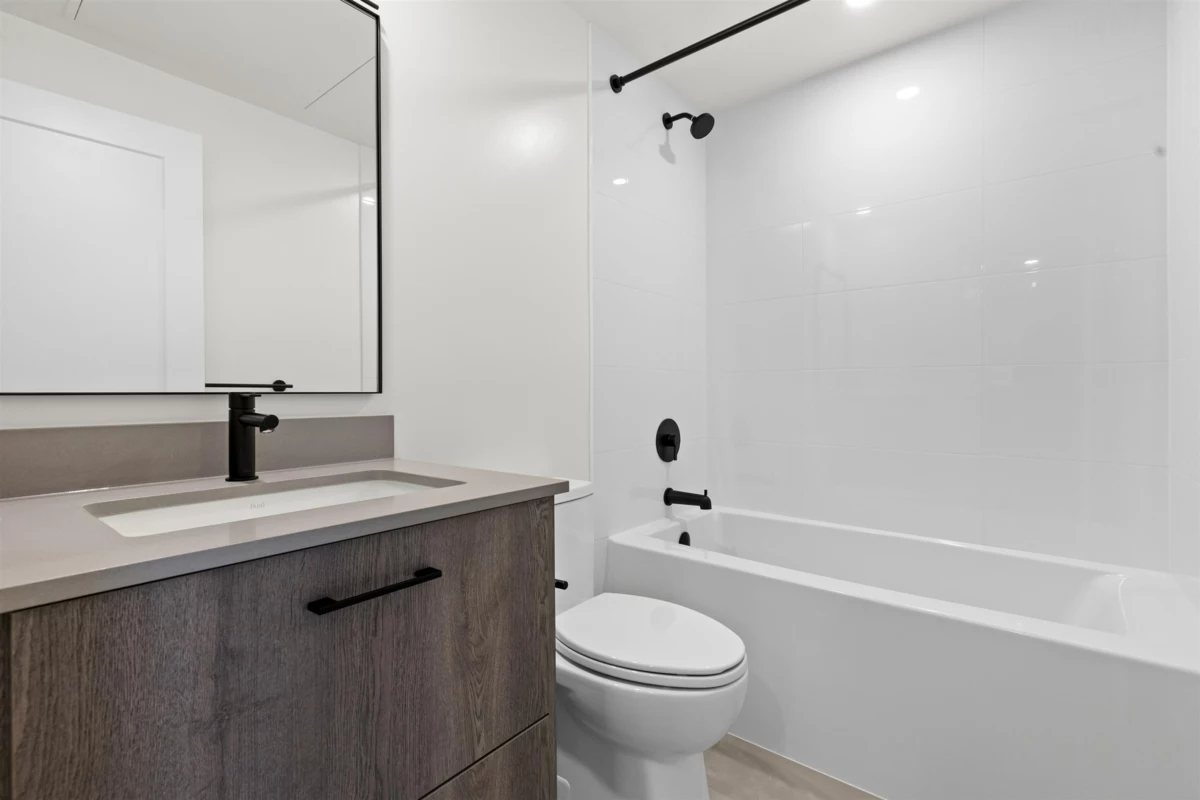 Primary Bedroom Photo of 214 27218 Aldergrove Town Center Drive, Langley, BC