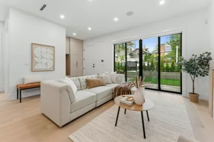 1 3218 W 38th Avenue, Vancouver, BC