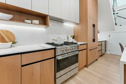Pantry Photo of 1 3218 W 38th Avenue, Vancouver, BC