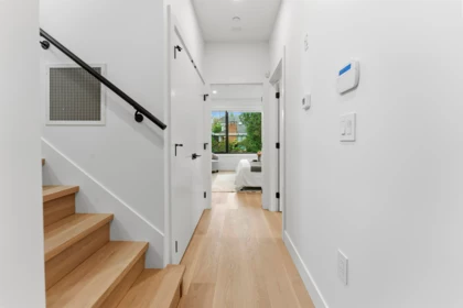 Walk-In Closet Photo of 1 3218 W 38th Avenue, Vancouver, BC