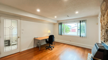 10531 Hollybank Drive, Richmond, BC, Richmond — Single Family Residence for sale