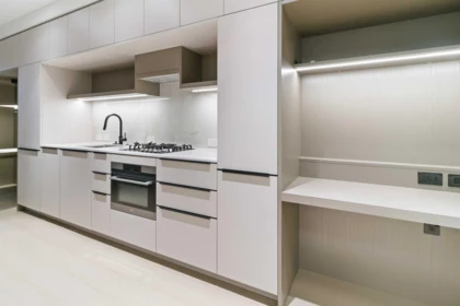 118 125 Albert Street, Port Moody, BC, Port Moody — 1 bed apartment/condo for sale