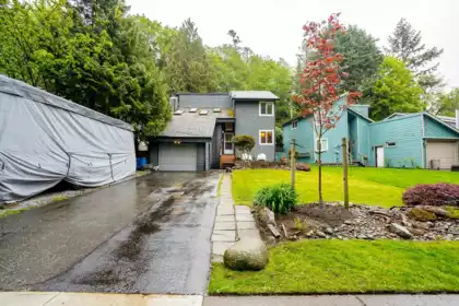 Outdoor Patio Photo of 8370 Sheaves Road, Delta, BC
