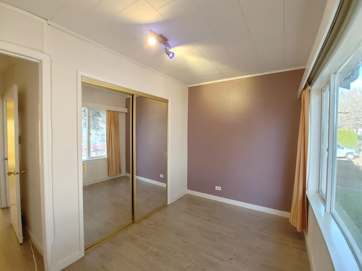 Kitchen Photo of 5955 Joyce Street, Vancouver, BC