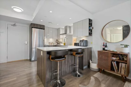 Breakfast Nook Photo of 1609 1788 Columbia Street, Vancouver, BC