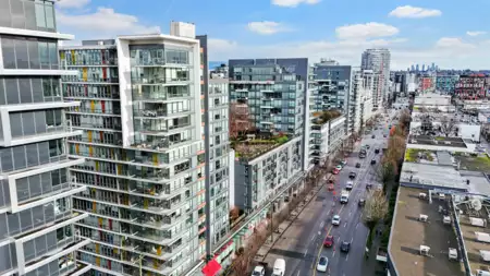Community Amenities Photo (Clubhouse) of 1609 1788 Columbia Street, Vancouver, BC