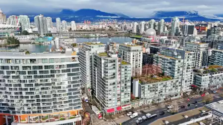 Fitness Center Photo Near 1609 1788 Columbia Street, Vancouver, BC