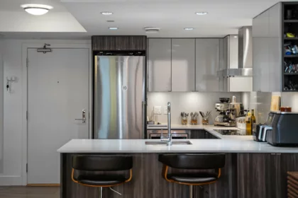 Kitchen Photo of 1609 1788 Columbia Street, Vancouver, BC