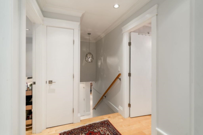 Mudroom Photo of 4820 Headland Drive, West Vancouver, BC