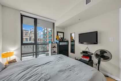 Breakfast Nook Photo of 803 788 Richards Street, Vancouver, BC