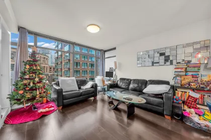 803 788 Richards Street, Vancouver, BC